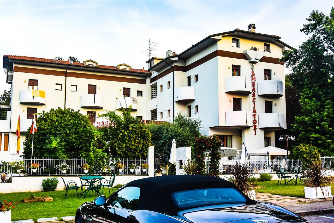 Hotel Ambasciatori Castrocaro Terme Exterior foto